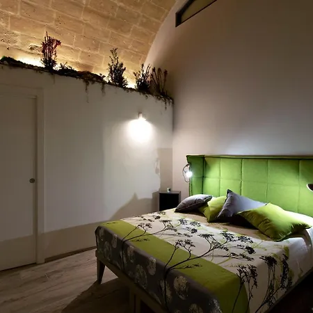 Lo Strazzo - Comfort Guest house *